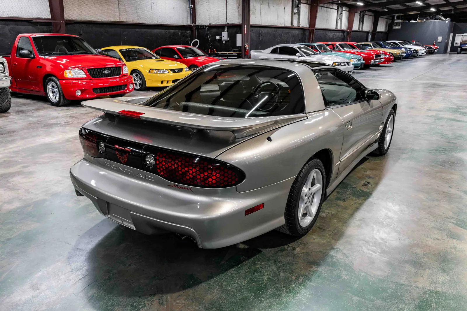 2000-Pontiac-Firehawk-Pewter Metallic-2G2FV22G2Y2149686-37.jpg